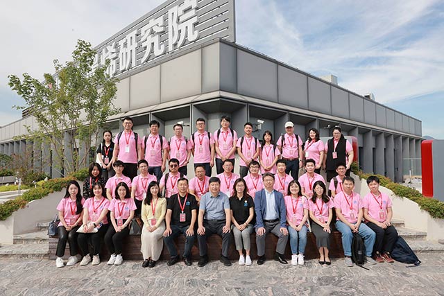 1696753283073.jpg 5M8A8833.jpg